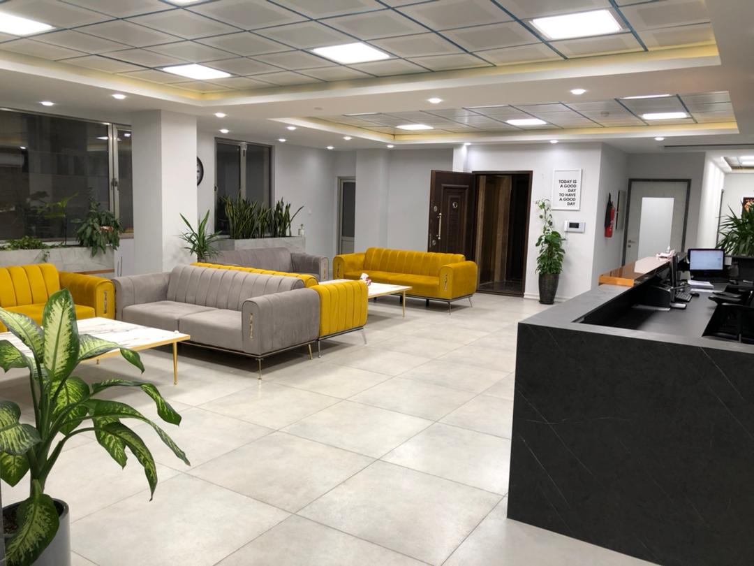فضای داخلی آرشیوی کلینیک آرا